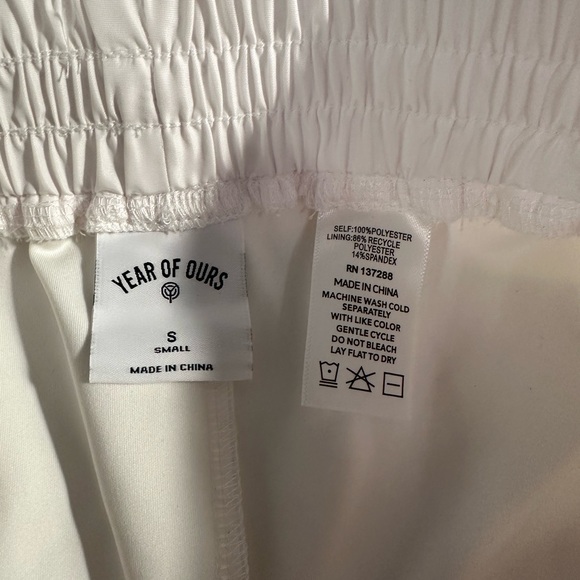Year of Ours White Terrain Shorts 2.0 size Small - Picture 7 of 8